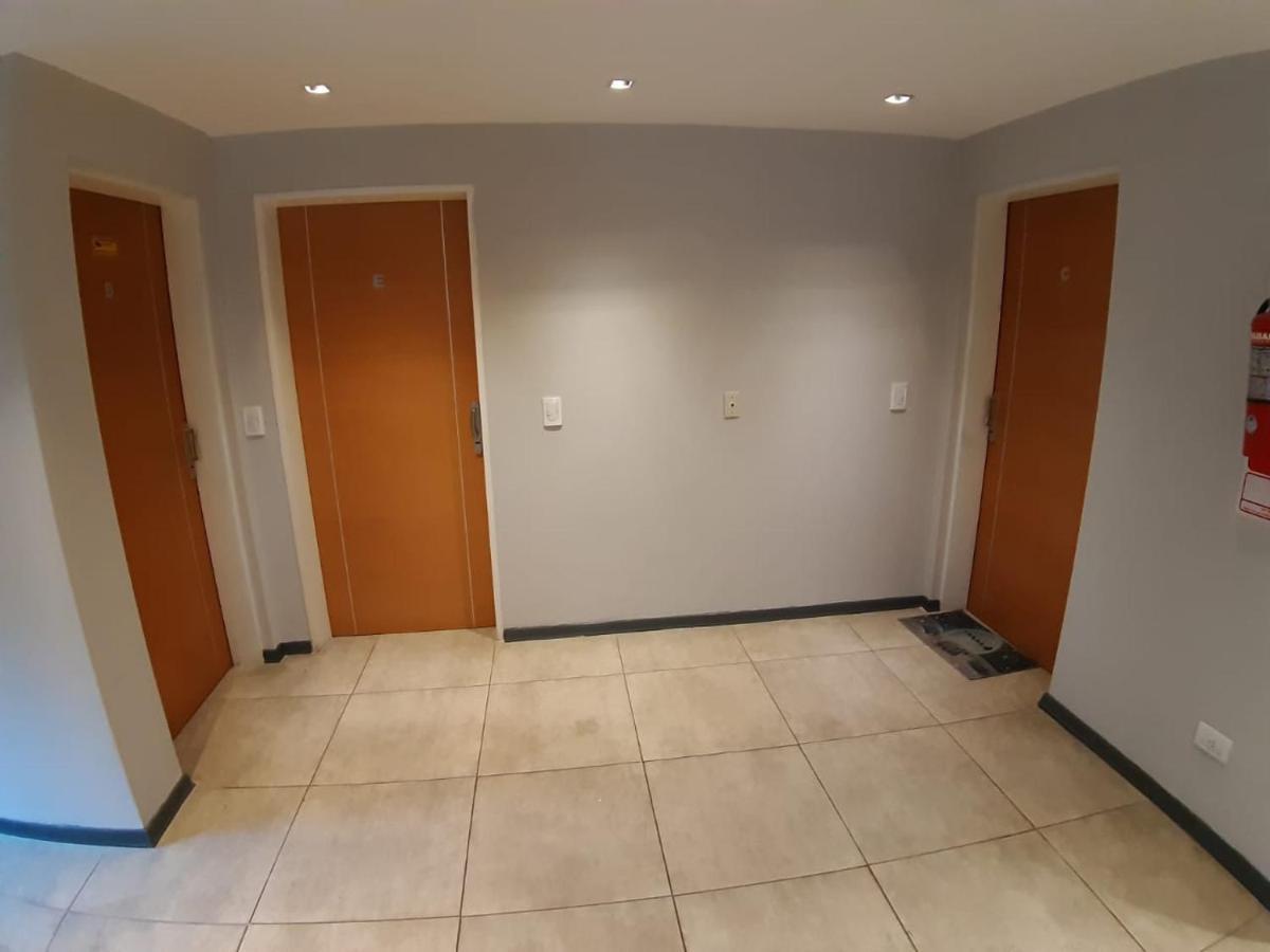 Departamento Centrico En Bariloche Iss Διαμέρισμα Εξωτερικό φωτογραφία